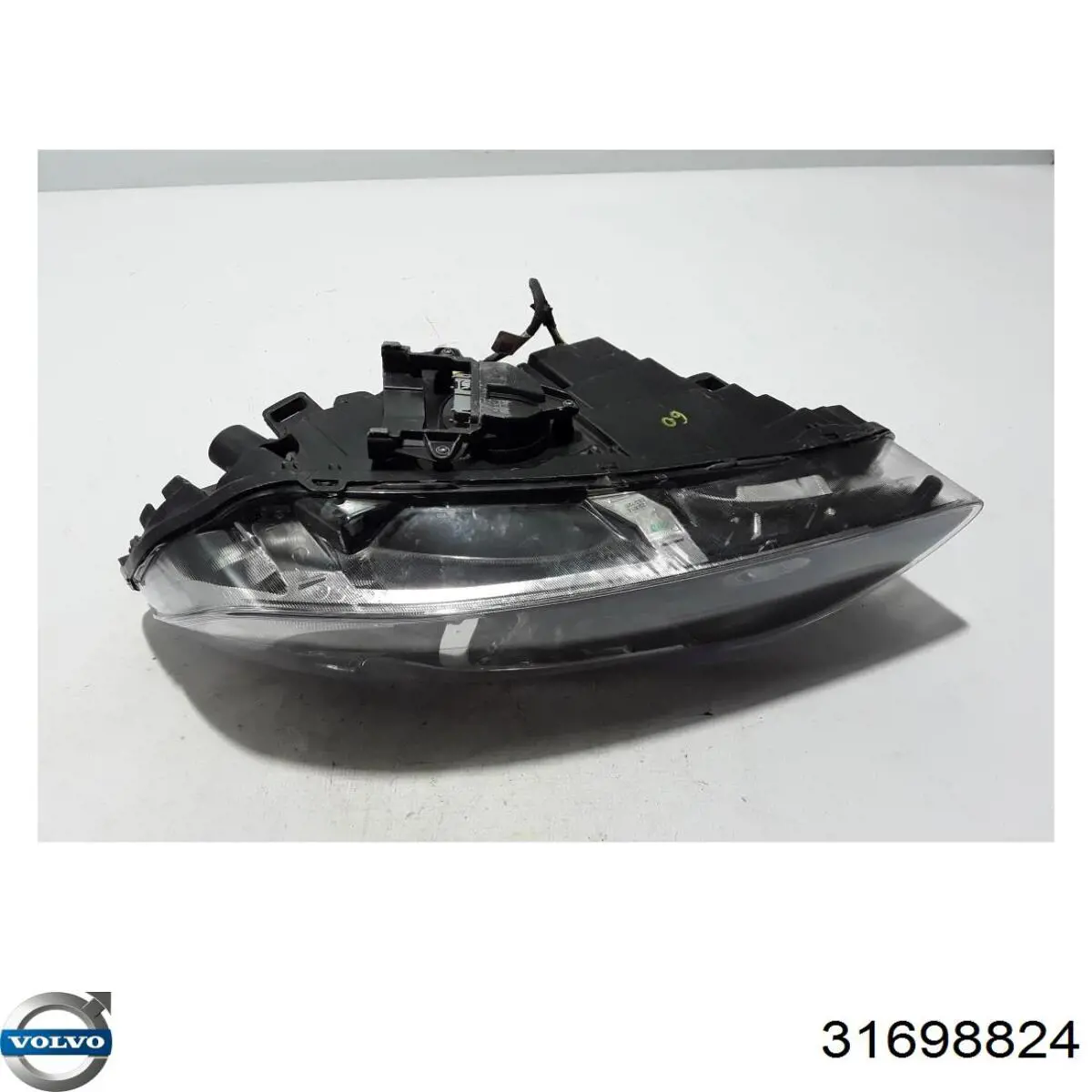 Купить 31698824 Volvo 