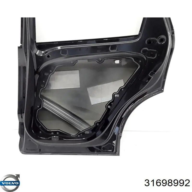 Задняя правая дверь Volvo 32345943