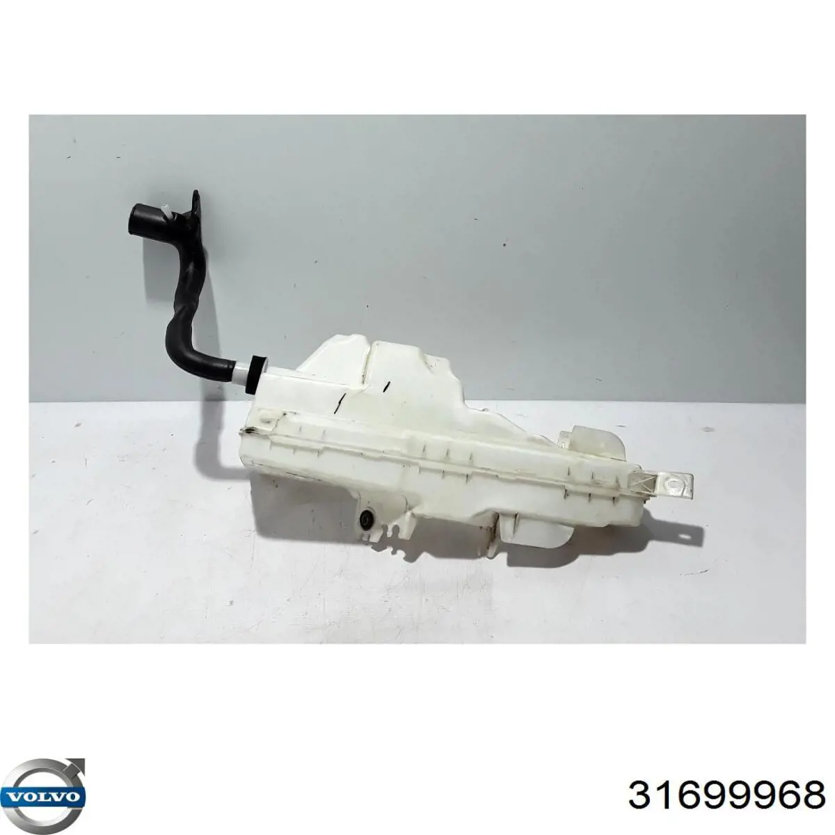 Купить 32328197 Volvo Бачок омывайки