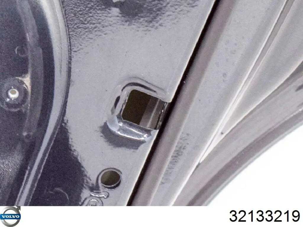 Дверь задняя правая 31662000 Volvo
