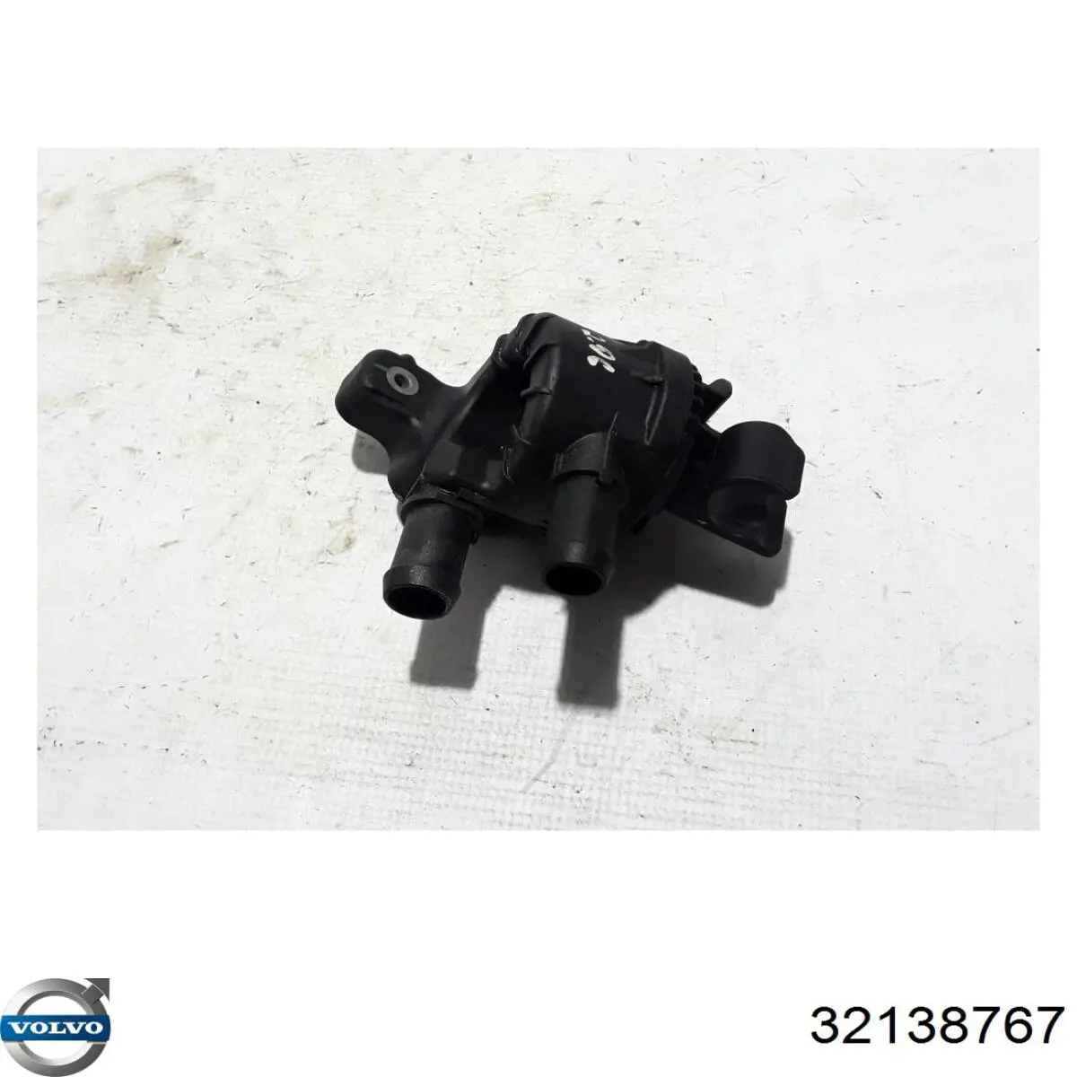 32138767 Volvo 