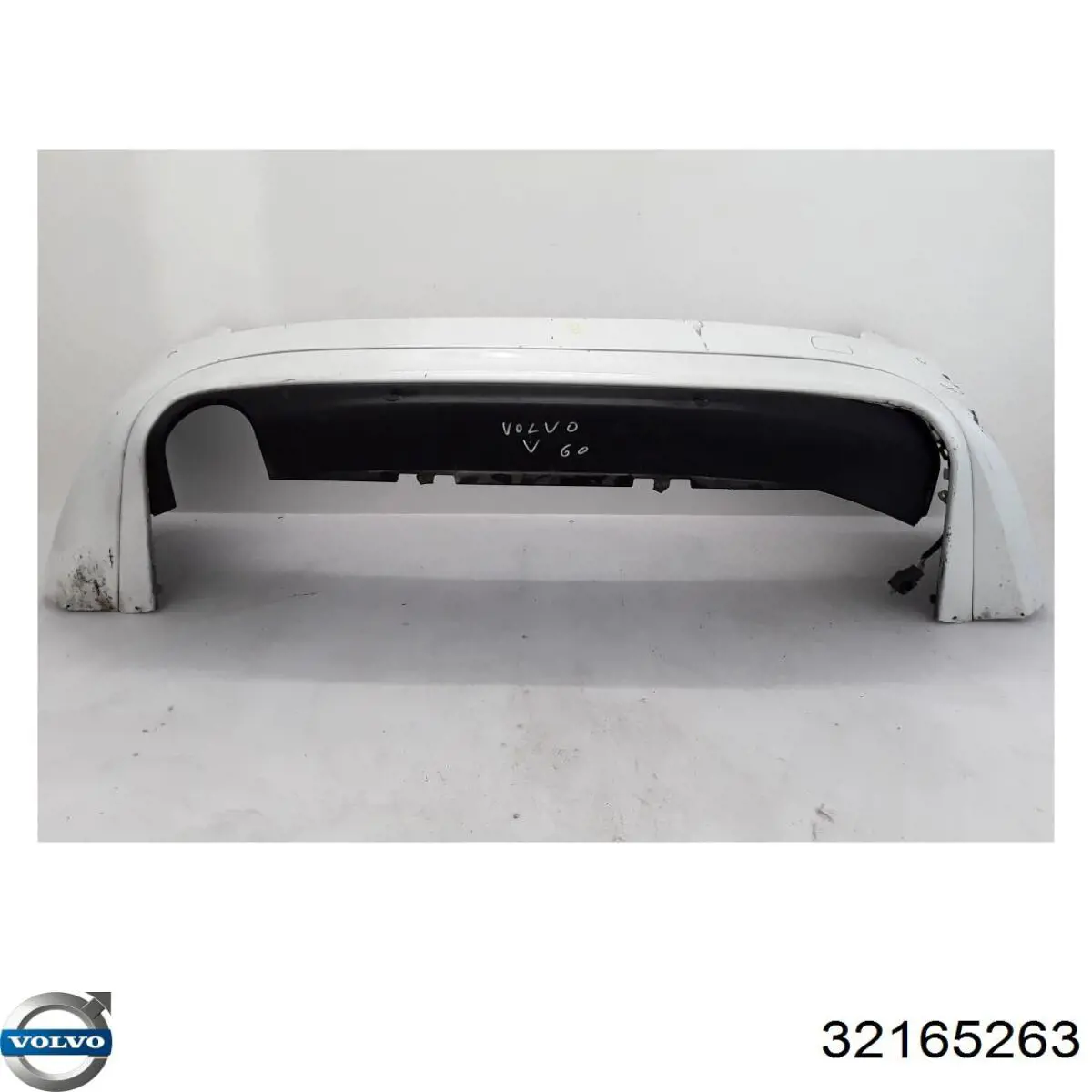 Купить 32165263 Volvo Задний бампер