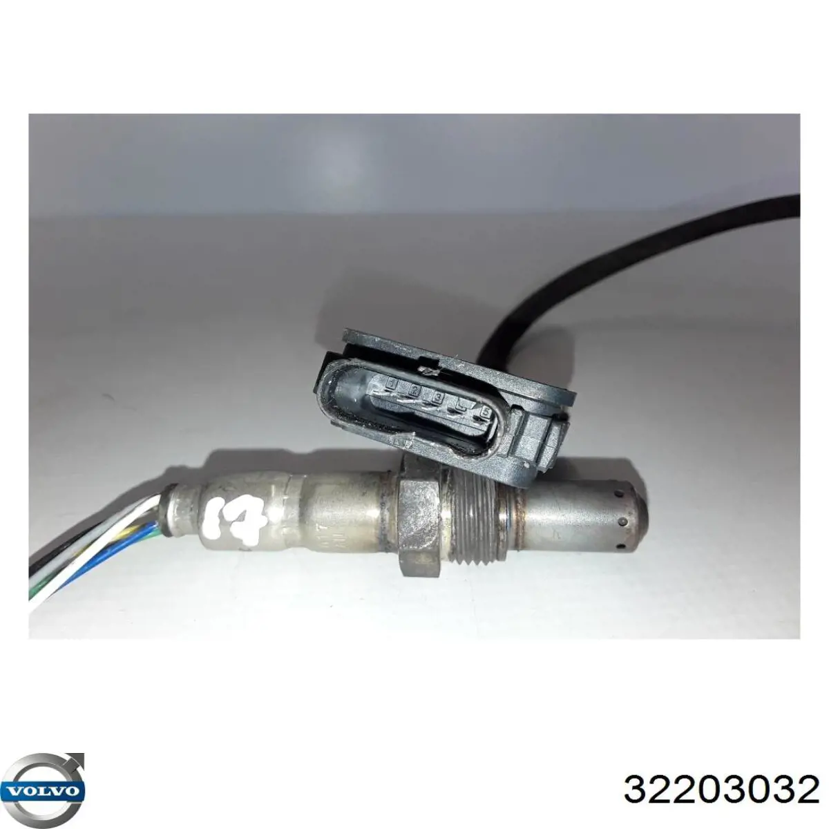 Купить 32203032 Volvo 