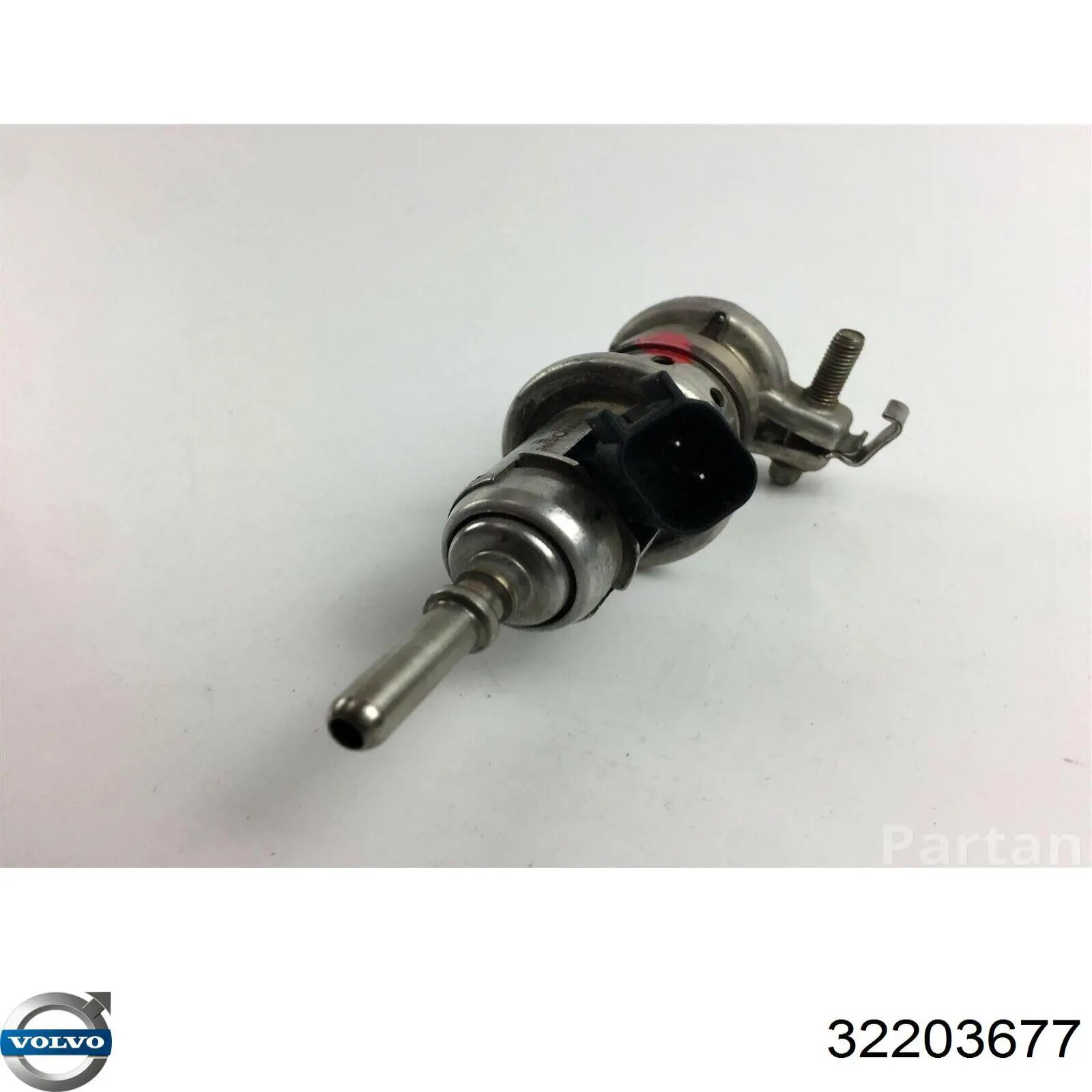 Купить 31401829 Volvo Форсунка впрыска AD BLUE