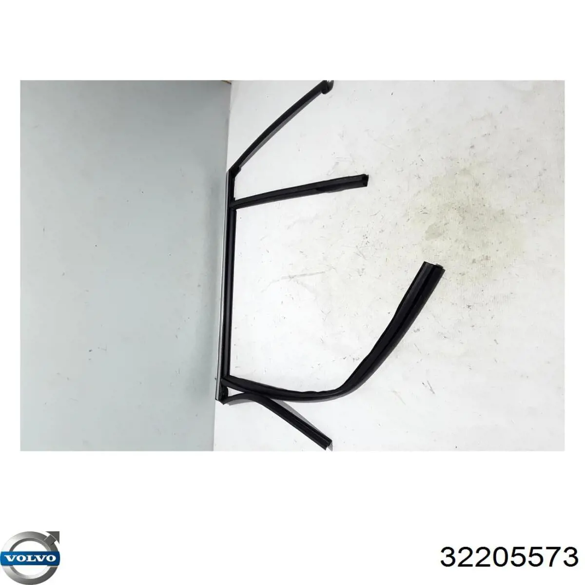 Купить 32205573 Volvo 