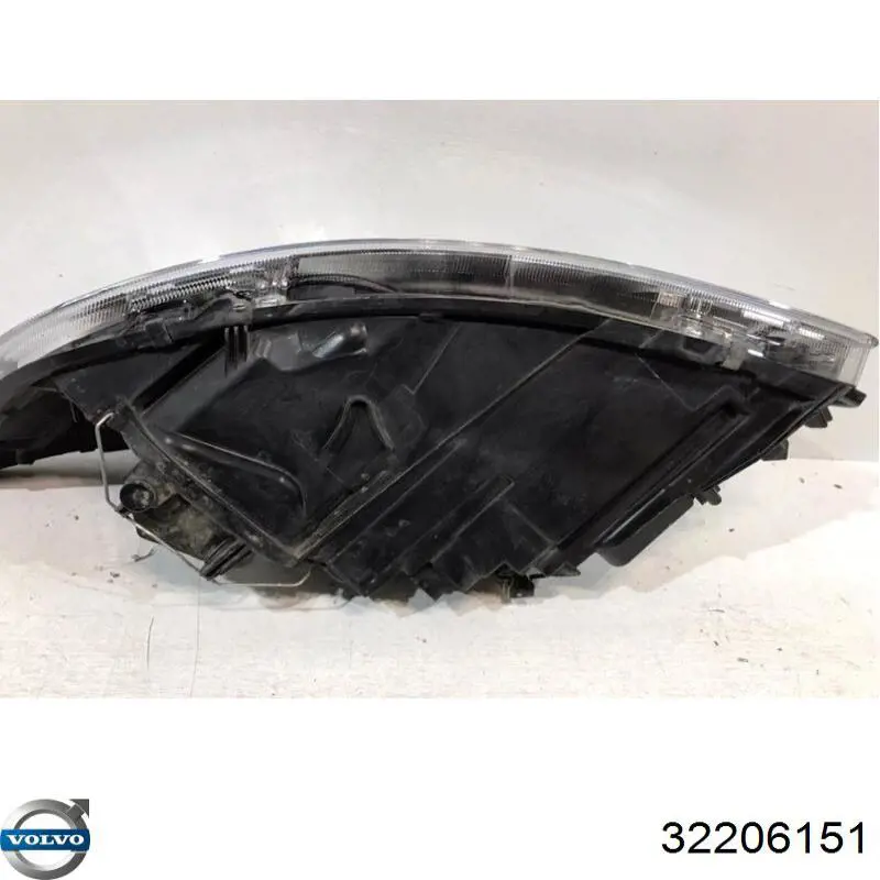 Правая блок фара Volvo 31214800 цена, от 372.43 USD