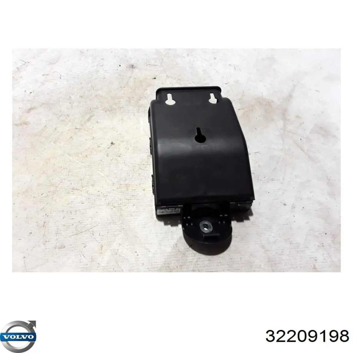 Коробка предохранителей Volvo 32209198 цена, от 112.74 USD