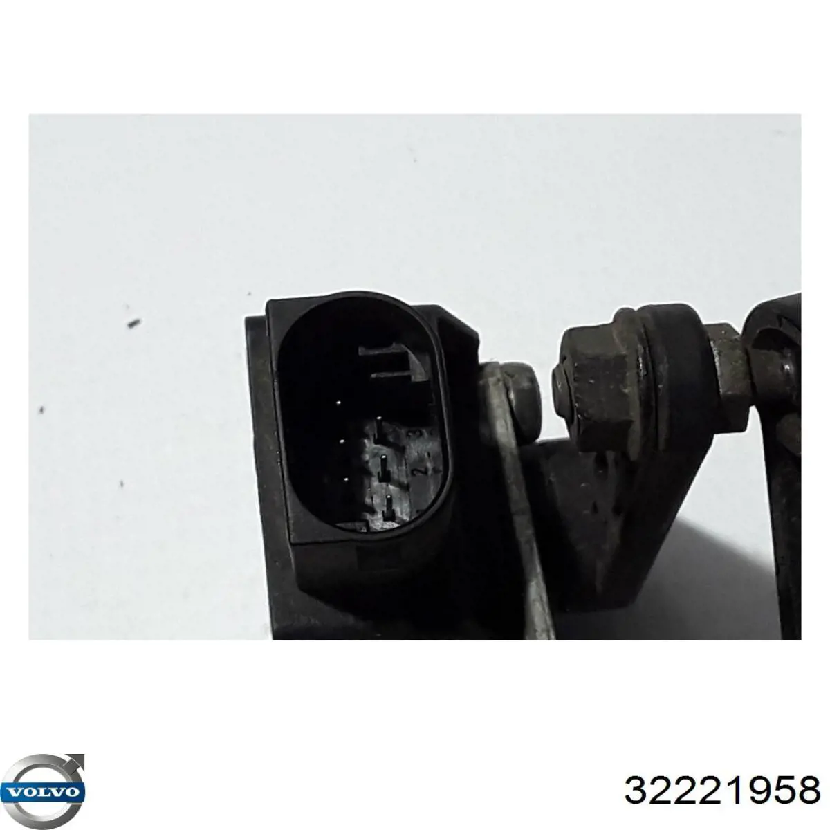 Датчик уровня положения кузова задний левый Volvo 32221958 цена, от 73.20 USD