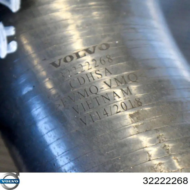 Шланг/патрубок интеркуллера Volvo 32222268 цена, от 270.01 USD