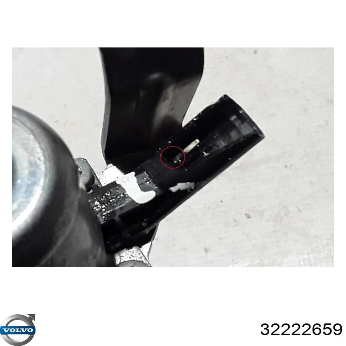 32222659 Volvo Регулирующий клапан охлаждающей жидкости