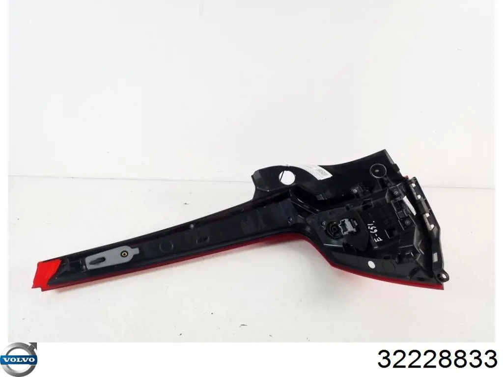 32228833 Volvo 