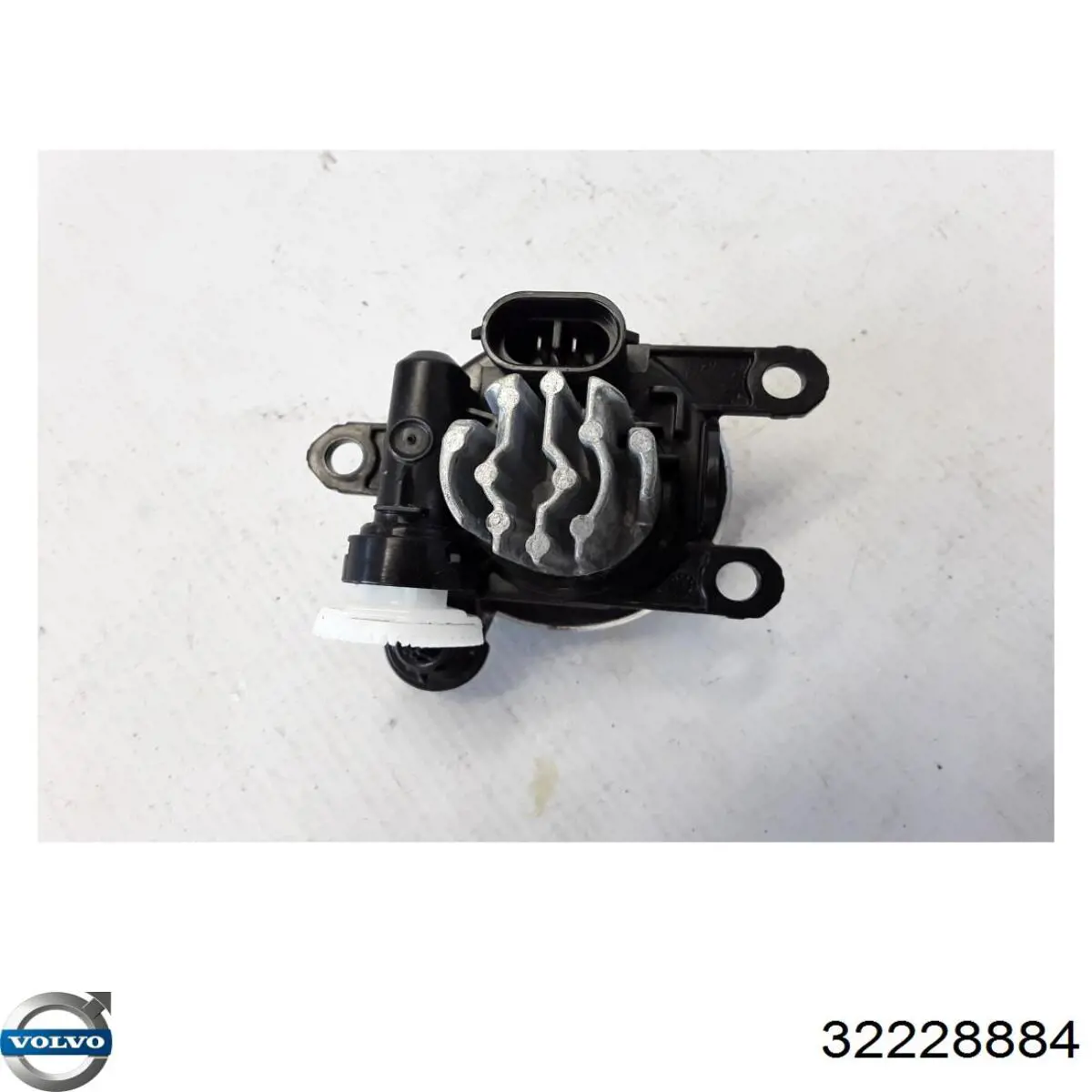 Фара противотуманная правая ZFD201338R Signeda