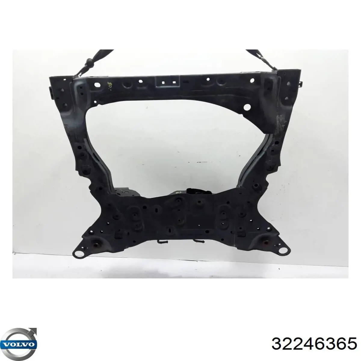 32246365 Volvo Подрамник передней подвески