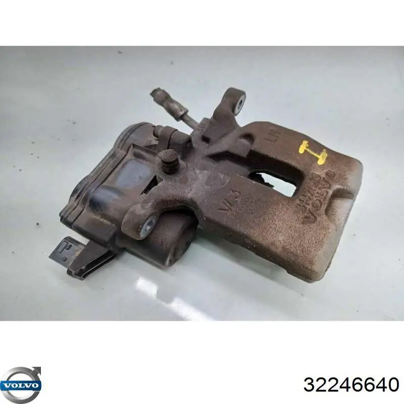 Купить 32246640 Volvo Амортизатор подвески передний правый