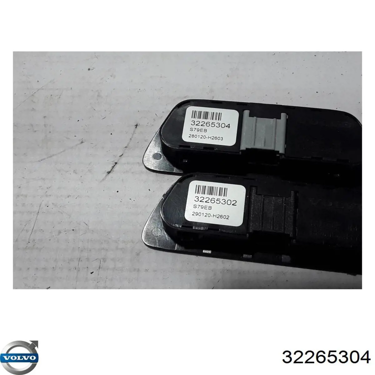  32359358 Volvo