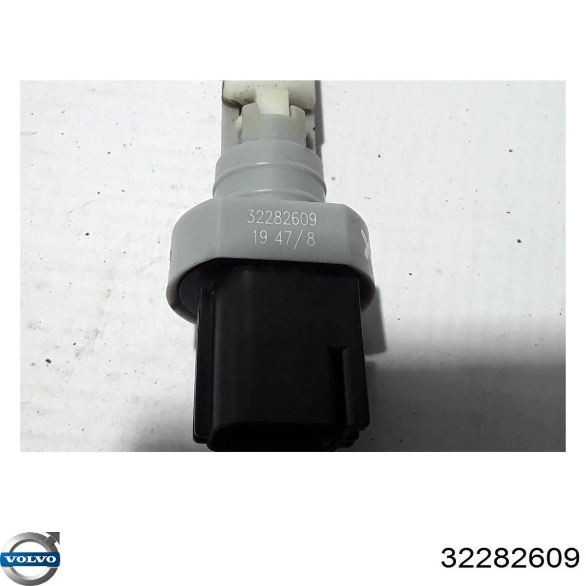 32282609 Volvo 