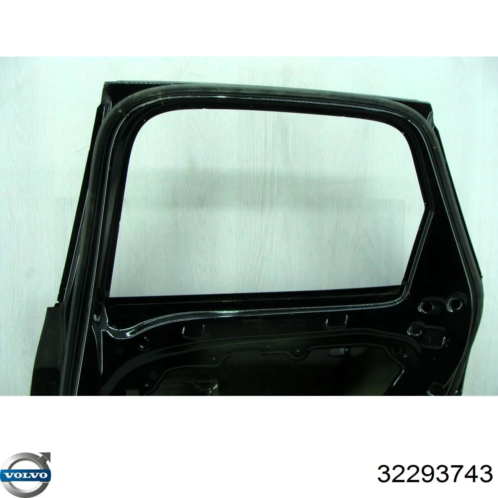 32293743 Volvo Дверь задняя, правая