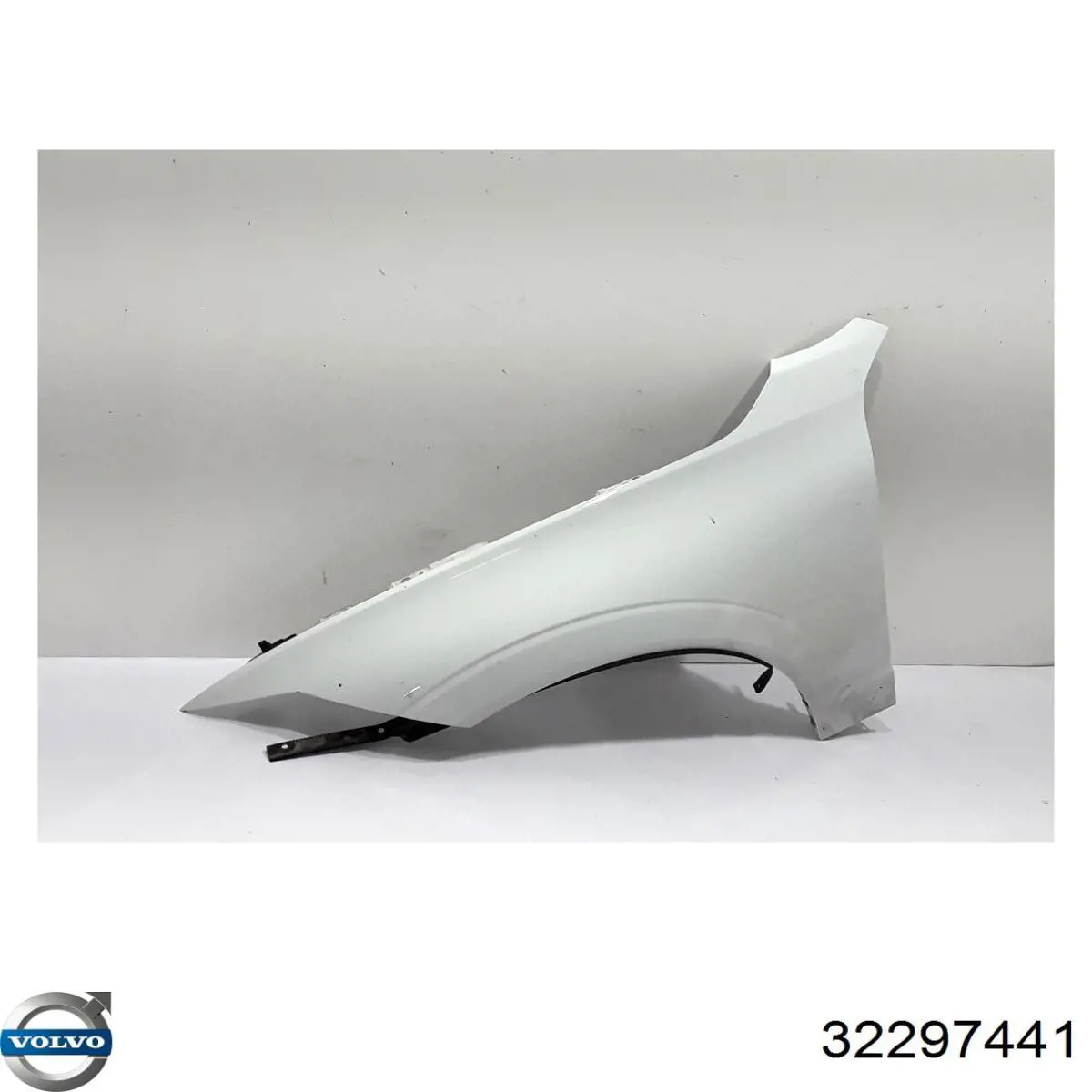 Купить Крыло переднее левое Вольво 440 K 445