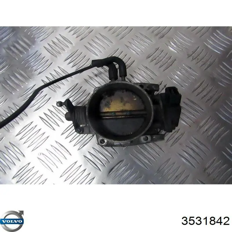 3531842 Volvo 