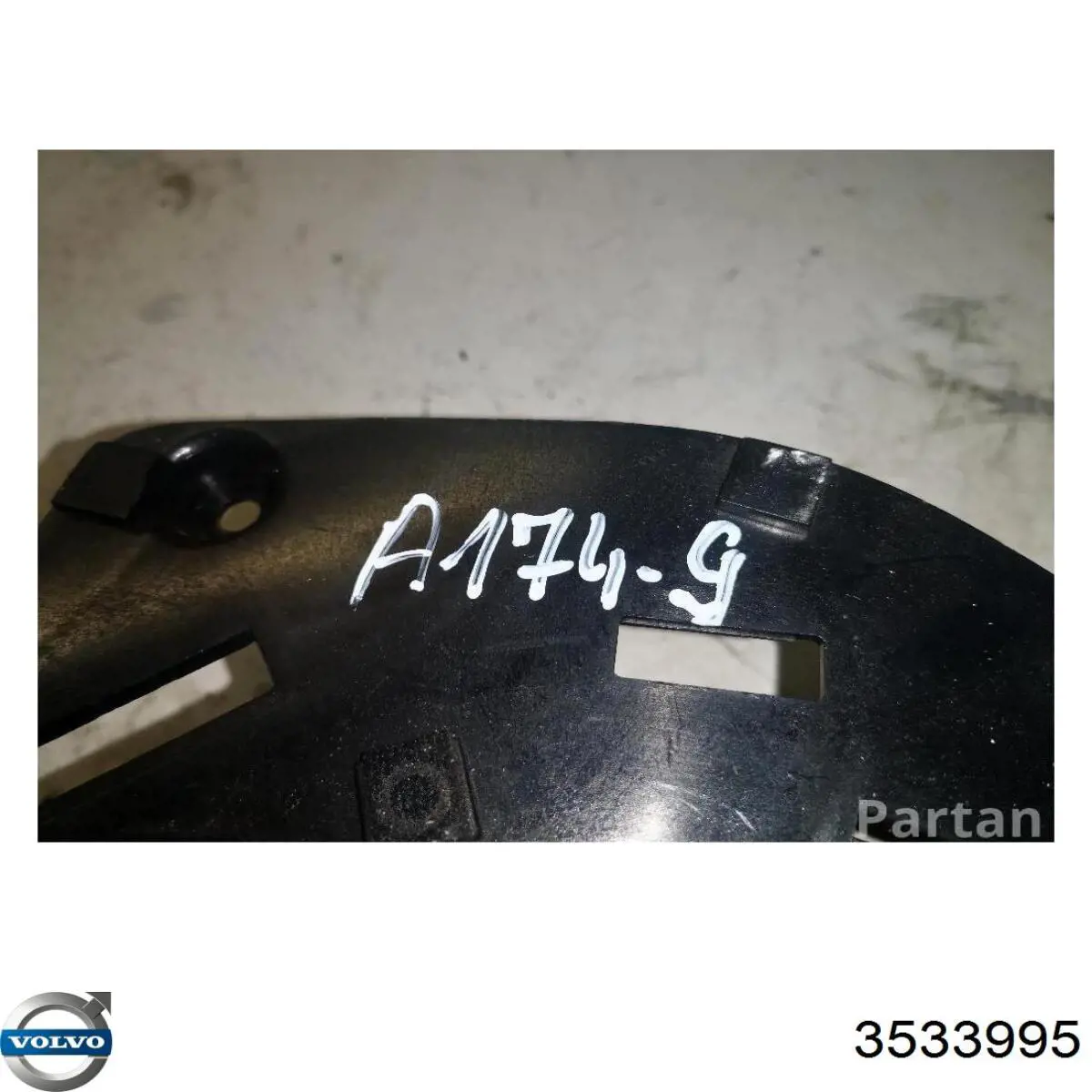  3533995 Volvo