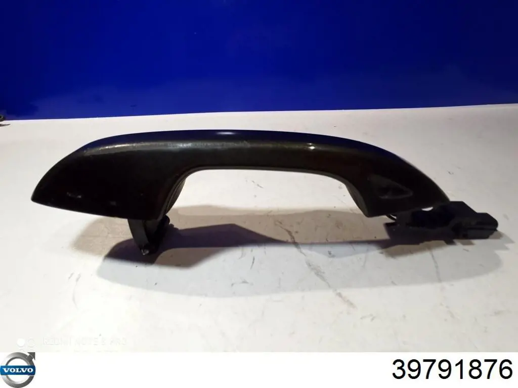 39791876 Volvo Внешняя ручка правой двери