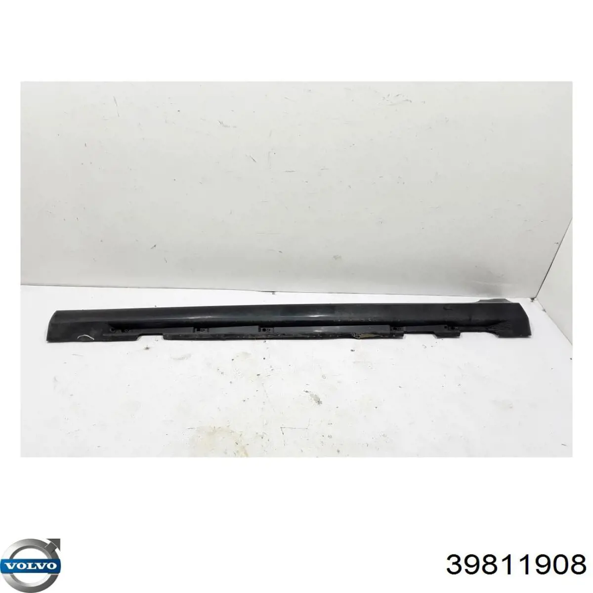 39811908 Volvo 