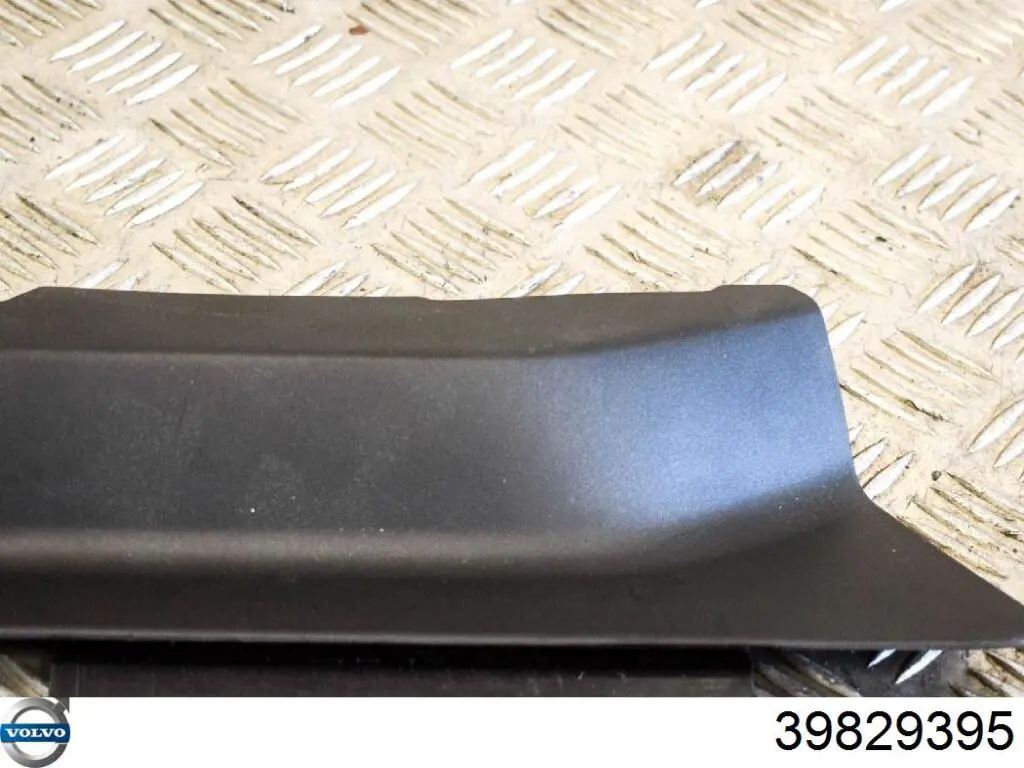 39829395 Volvo 