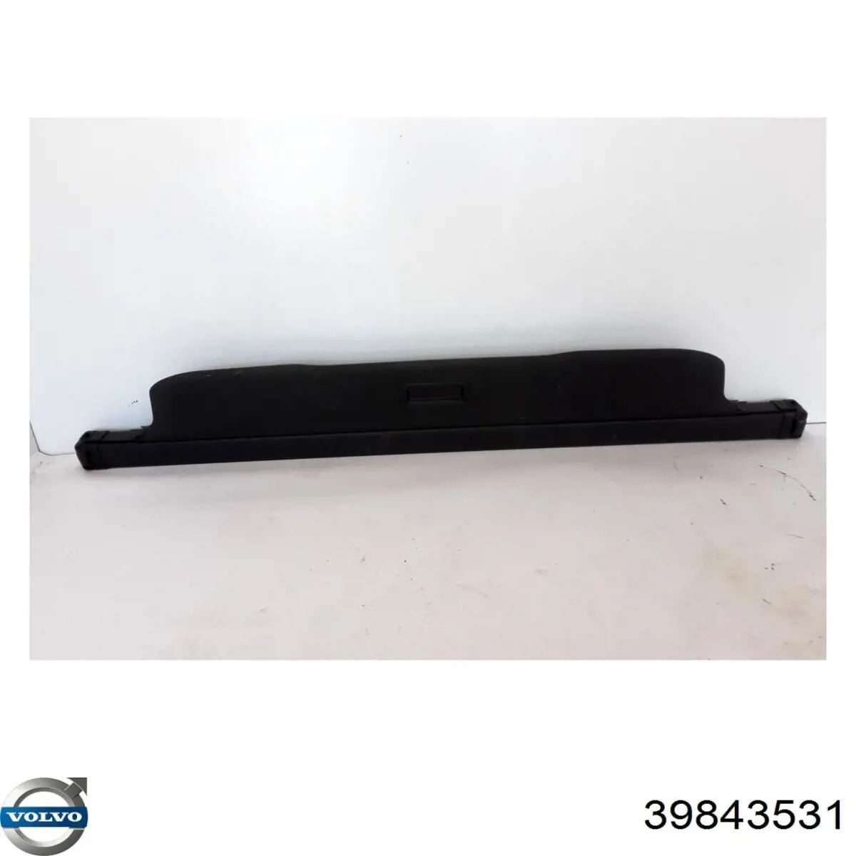39843531 Volvo Шторка багажного отсека