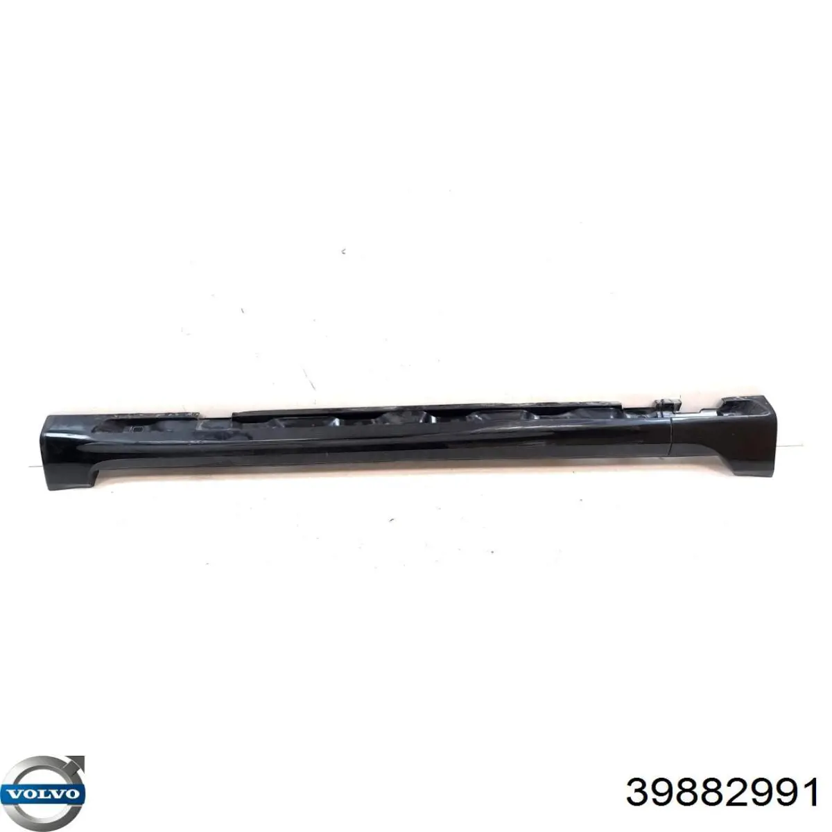 39882991 Volvo 