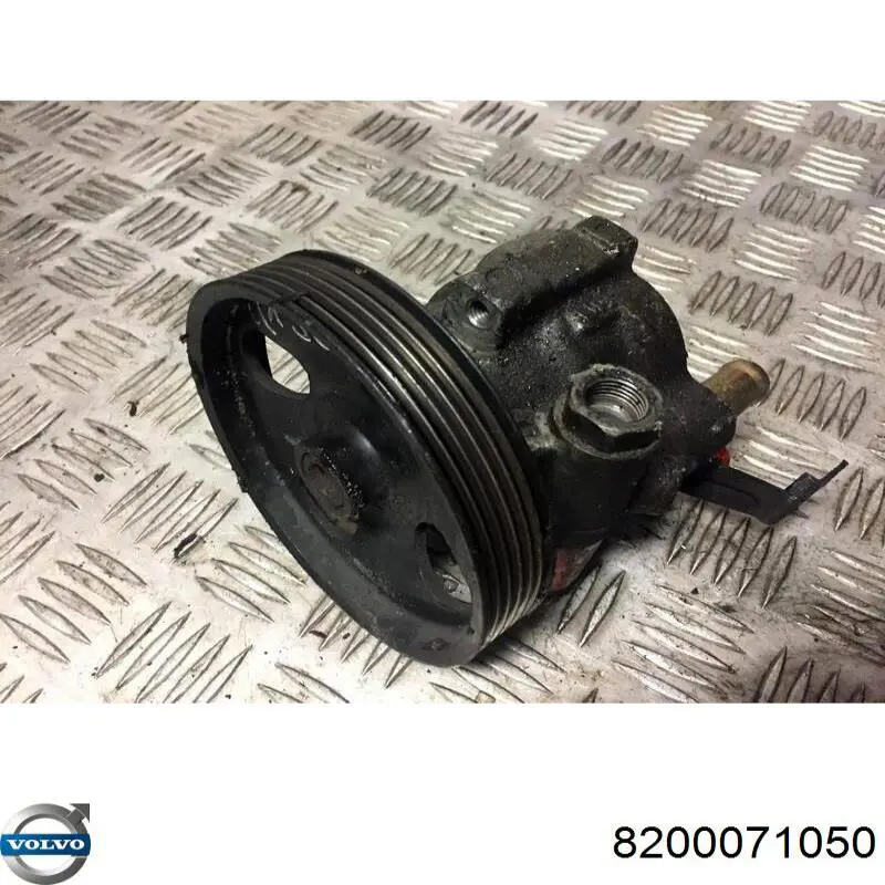8200071050 Volvo ГУР руля