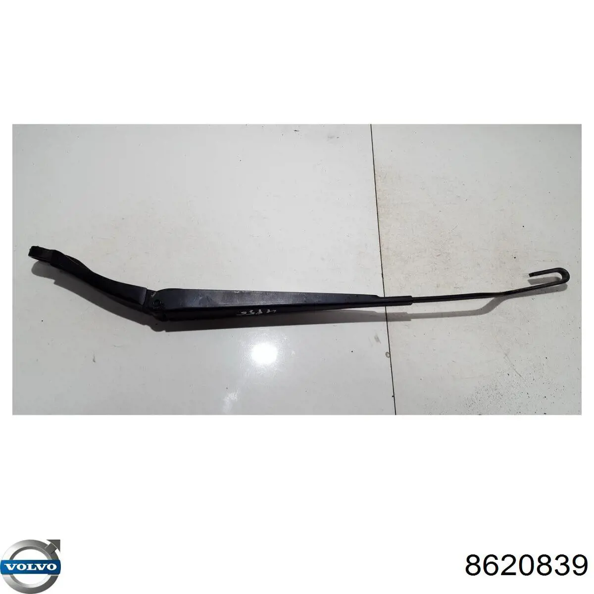 8620839 Volvo Поводок дворника