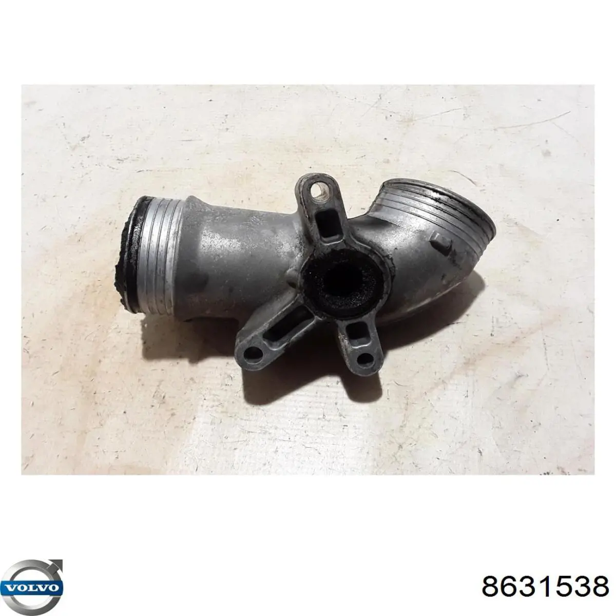 Купить 8631538 Volvo Патрубок интеркулера