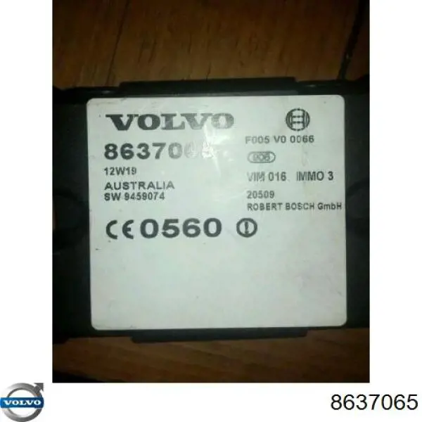 8637065 Volvo 