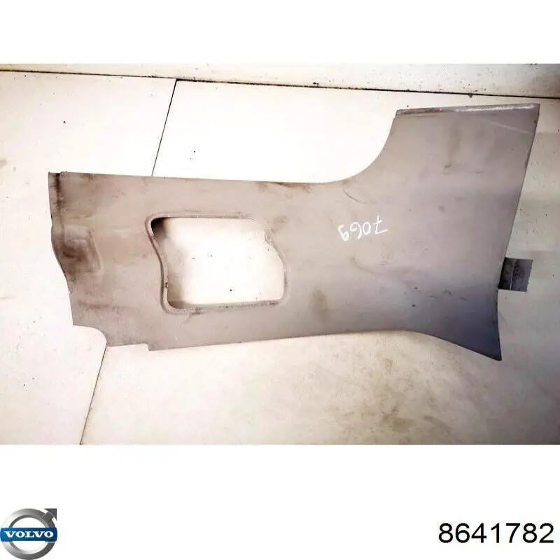 8641782 Volvo 
