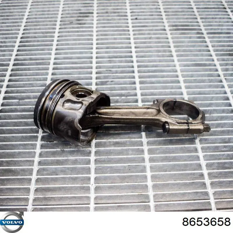  Volvo 8653658