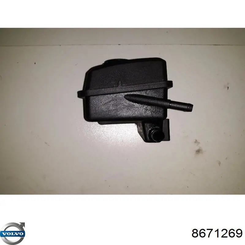 Купить 8671269 Volvo Бачок насоса гидроусилителя руля