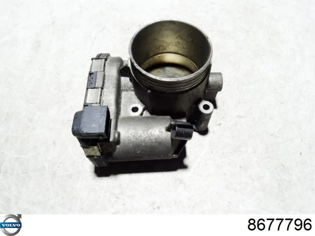 Купить 8677796 Volvo 