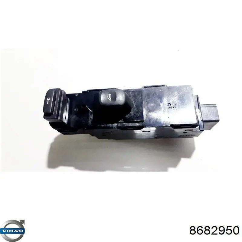8682950 Volvo botão dianteiro direito de ativação de motor de acionamento de vidro