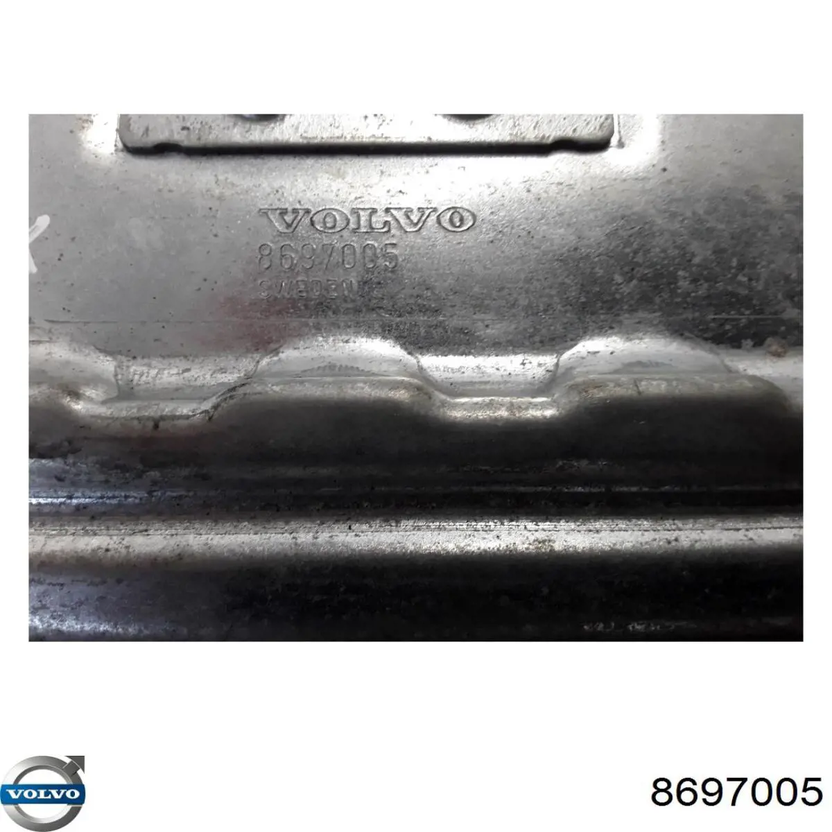 Купить 8697005 Volvo Подставка аккумулятора