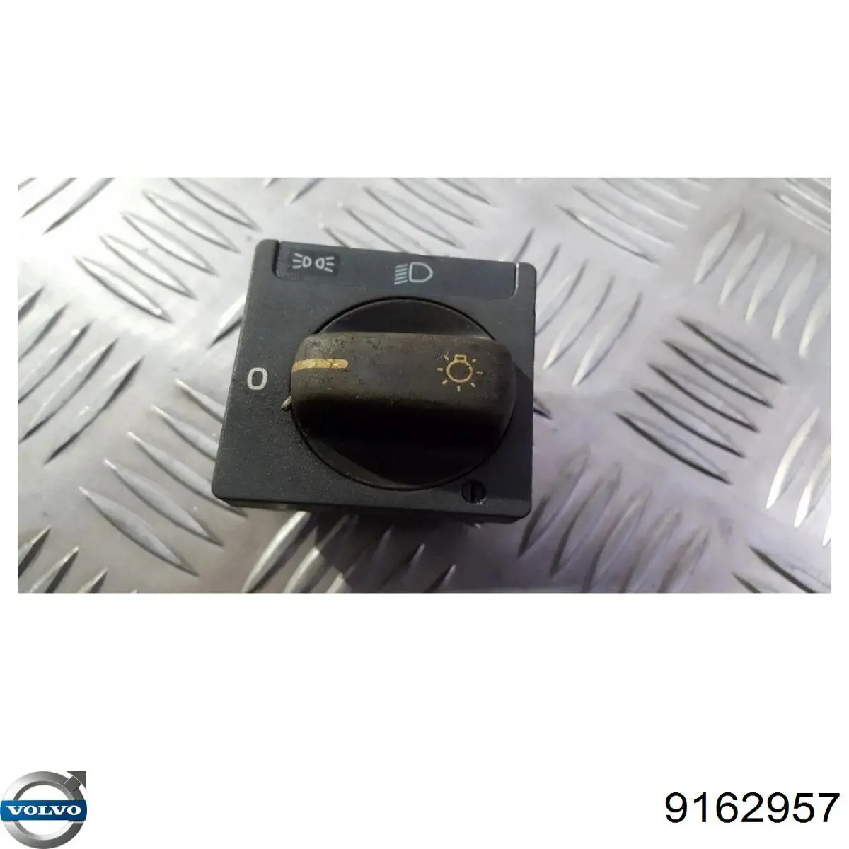 9162957 Volvo 
