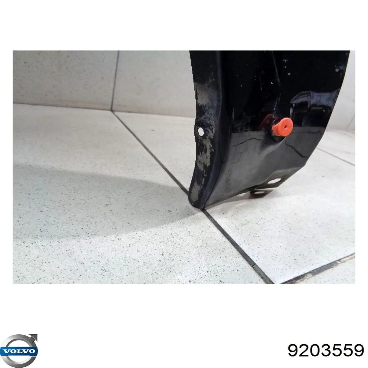 Крыло переднее левое Volvo 9203559 цена, от 42.28 USD