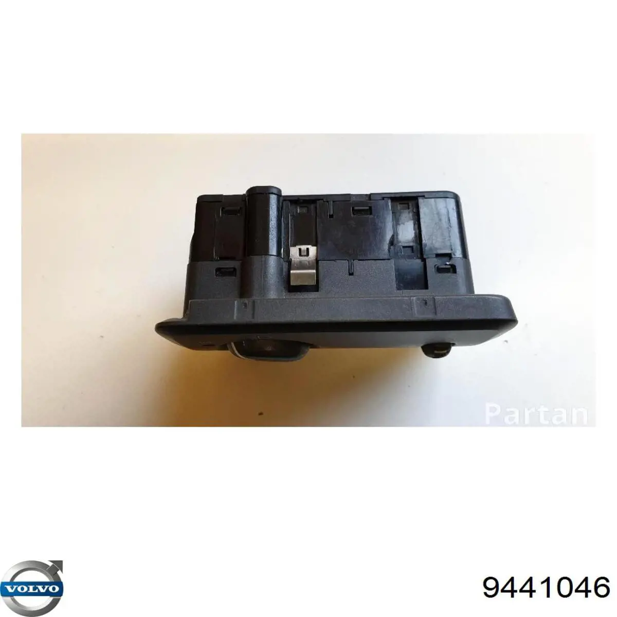 Volvo 9441046 цена, от 317.30 USD