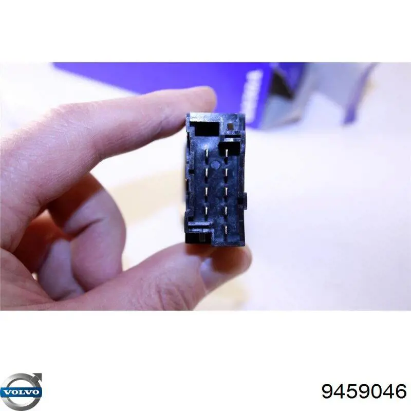 Кнопка аварийного сигнала Volvo 9459046 цена, от 31.67 USD