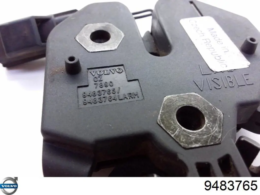 Замок капота правый 9483765 Volvo