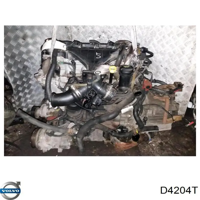 Купить D4204T Volvo Двигатель голый