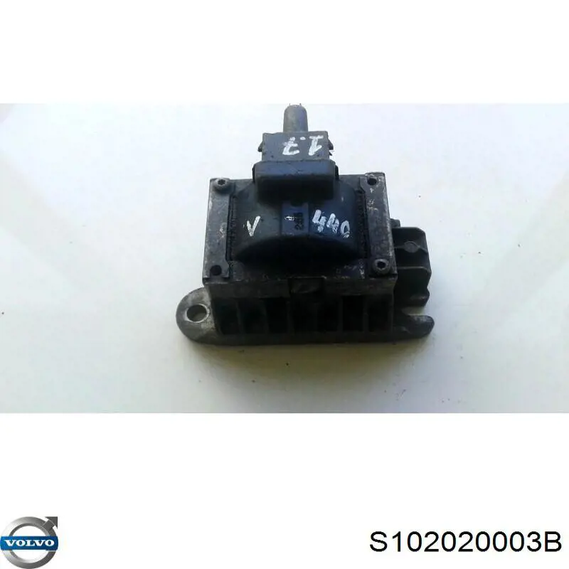 Катушка зажигания S102020003B Volvo