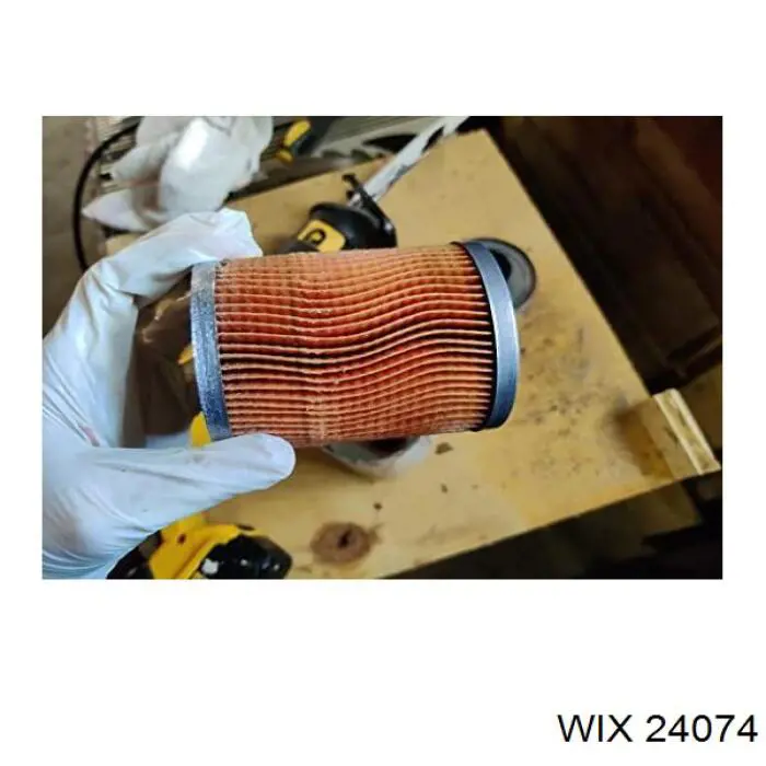 Фильтр системы охлаждения  WIX 24074