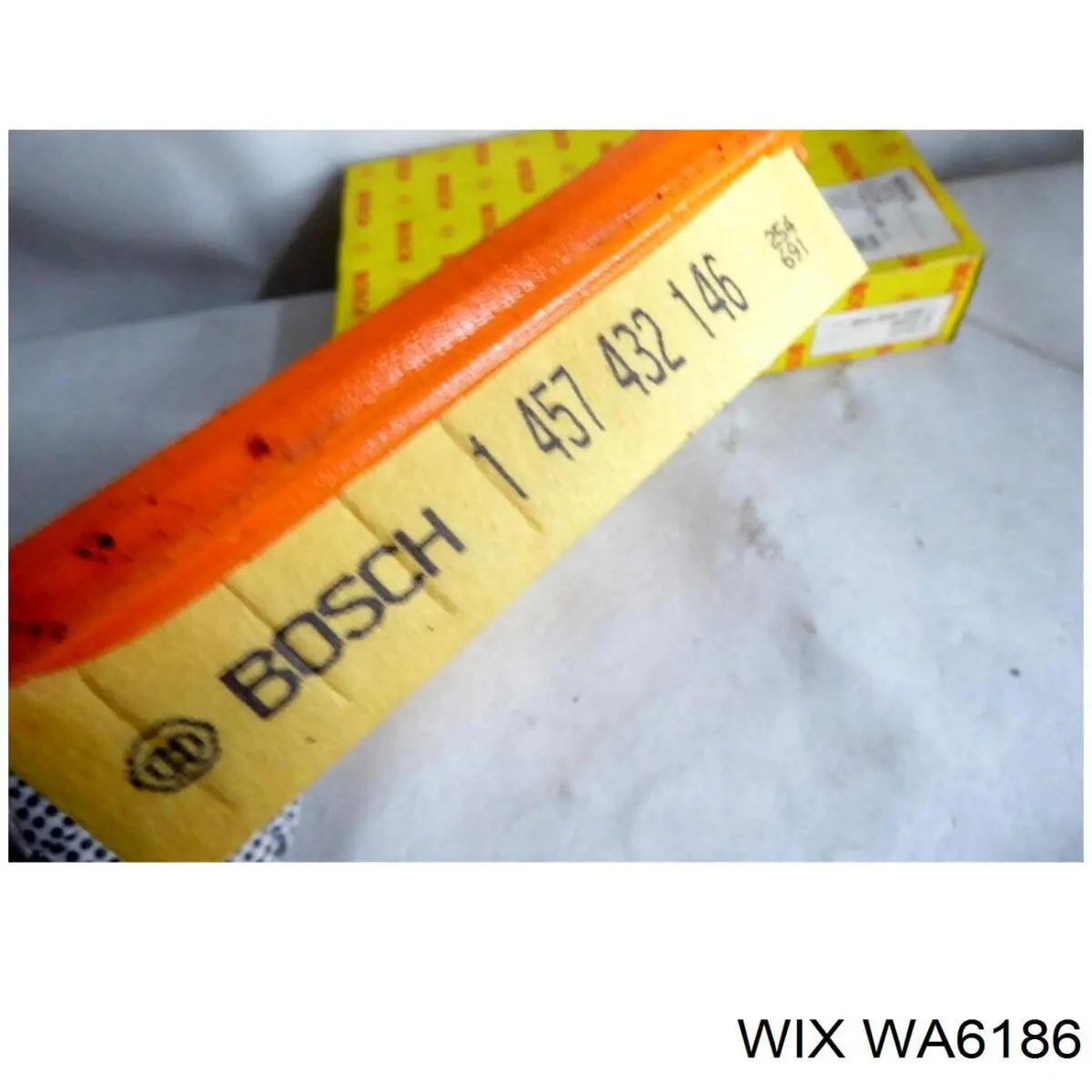 Воздушный фильтр WA6186 WIX