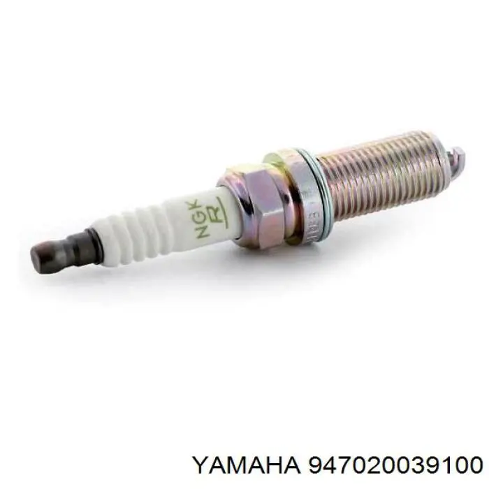 947020039100 Yamaha Свеча зажигания