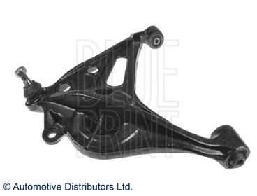 ADK88640 Blue Print Рычаг передней подвески нижний, правый